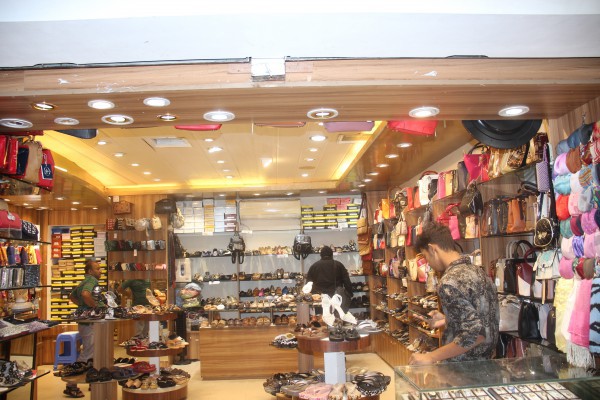 Season Plus(ADC Empire Plaza Outlet)