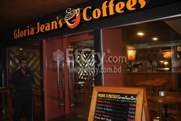 Gloria Jeans Coffees(Dhanmondi Outlet)