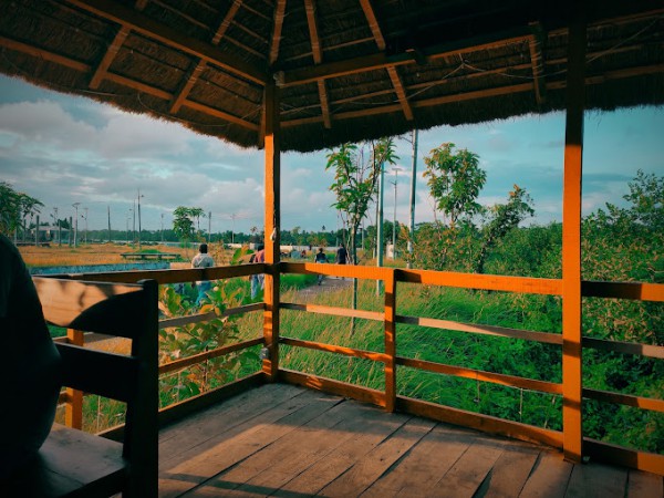 BAGERHAT POURO PARK - বাগেরহাট পৌর পার্ক