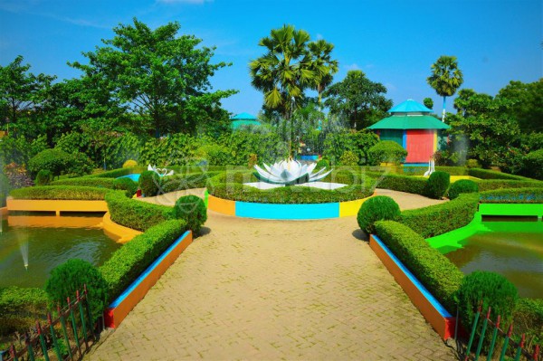 Monpura Park