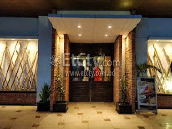 Tava Restaurant & Lounge