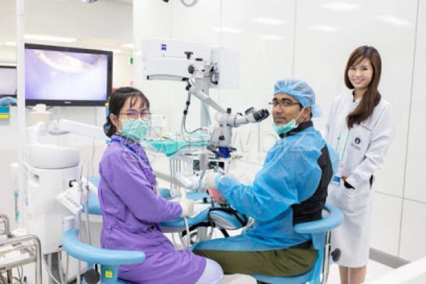 U.K. Dental Clinic - Uttara